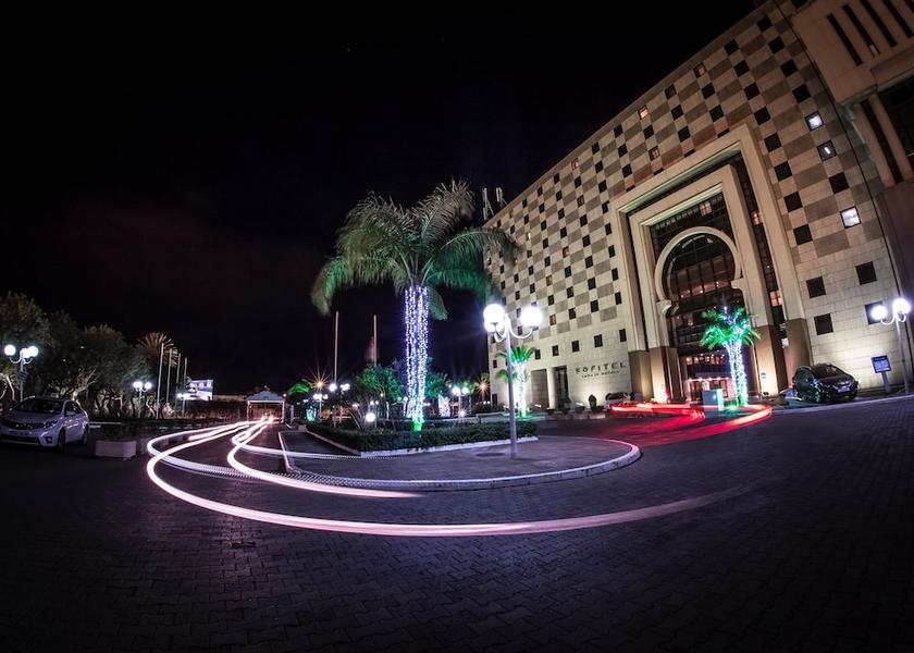  Algiers Front of property - evening/night