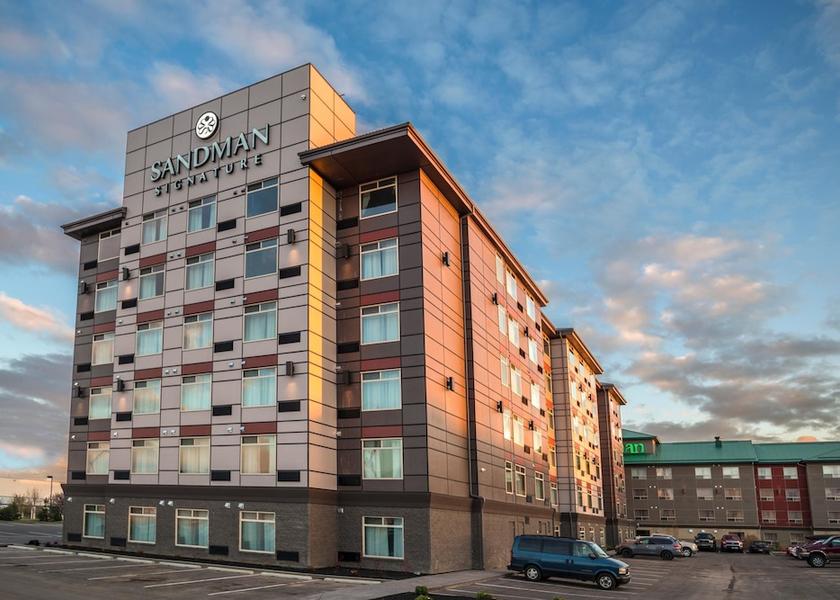 Alberta Calgary Exterior Detail