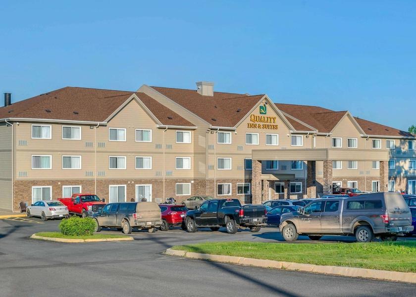 New Brunswick Bathurst Exterior Detail