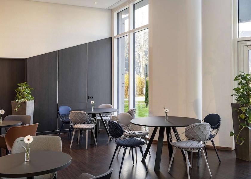 Bavaria Oberding Lobby