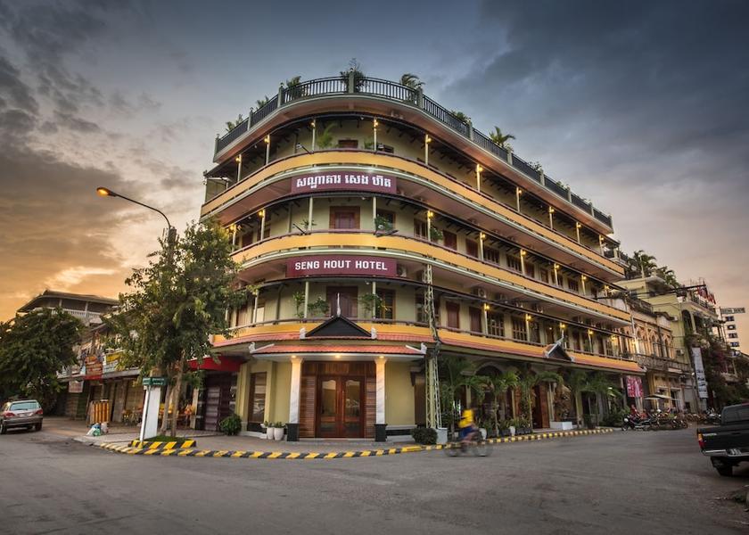 Battambang Battambang Front of property