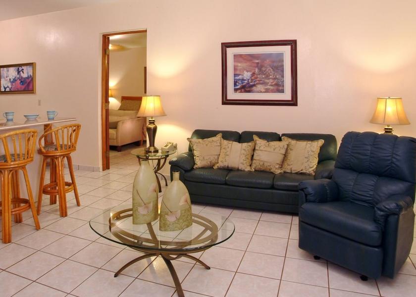  Fajardo Living room