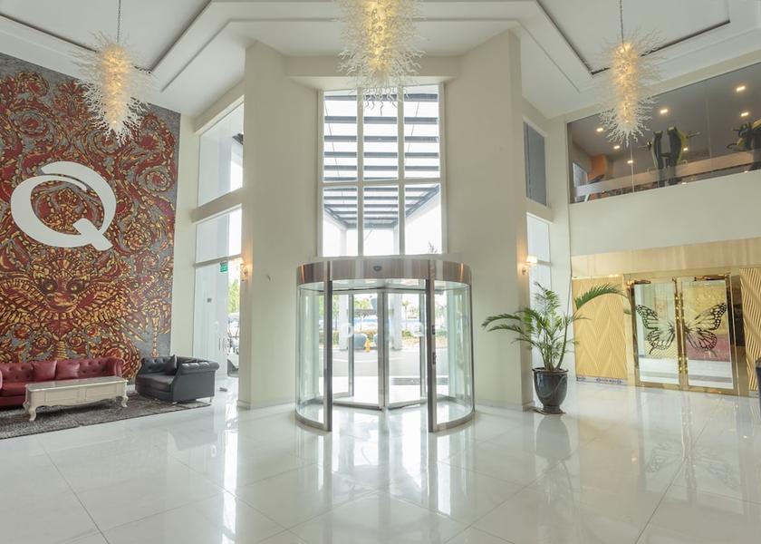 Preah Sihanouk Sihanoukville Interior Entrance