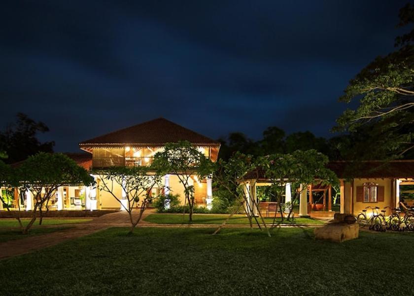 Anuradhapura District Tirappane Facade