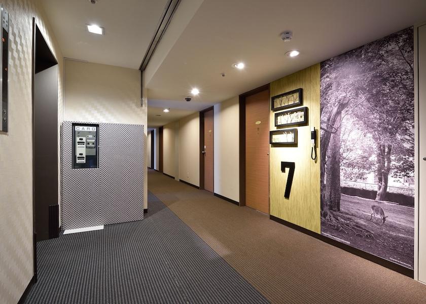 Tokyo Musashino Hallway