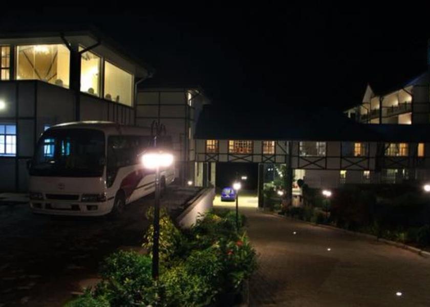 Nuwara Eliya District Nuwara Eliya Facade