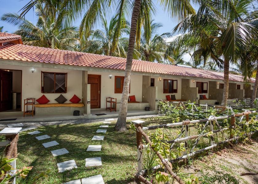 Puttalam District Kalpitiya Terrace