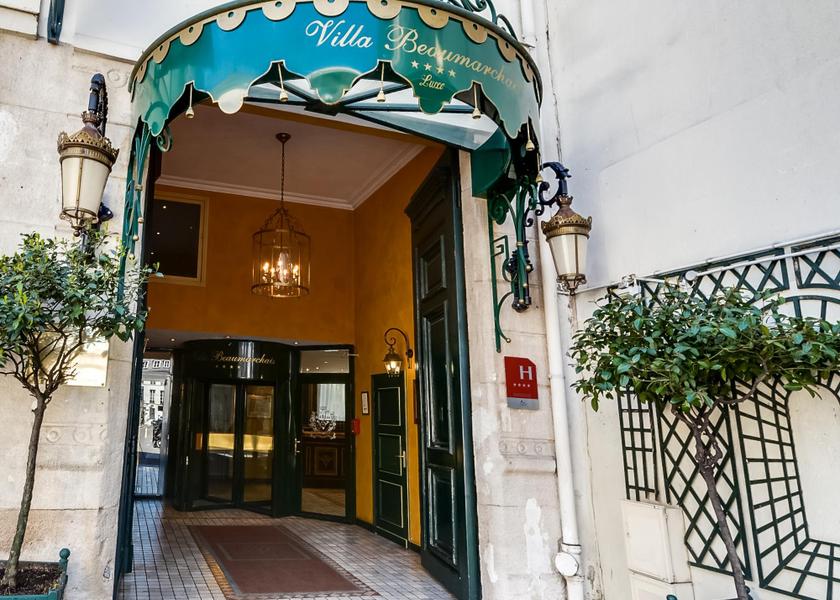 Île-de-France Paris Hotel Exterior