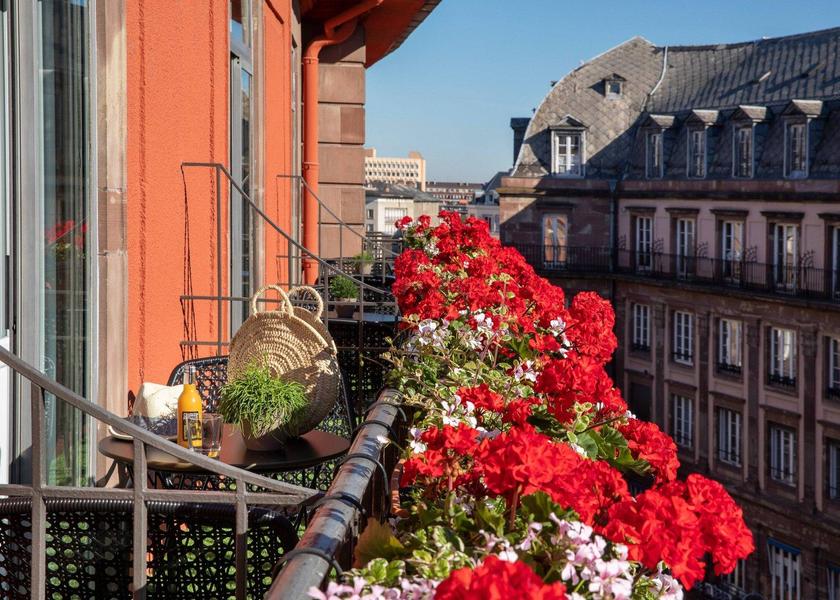 Grand Est Strasbourg Hotel Exterior