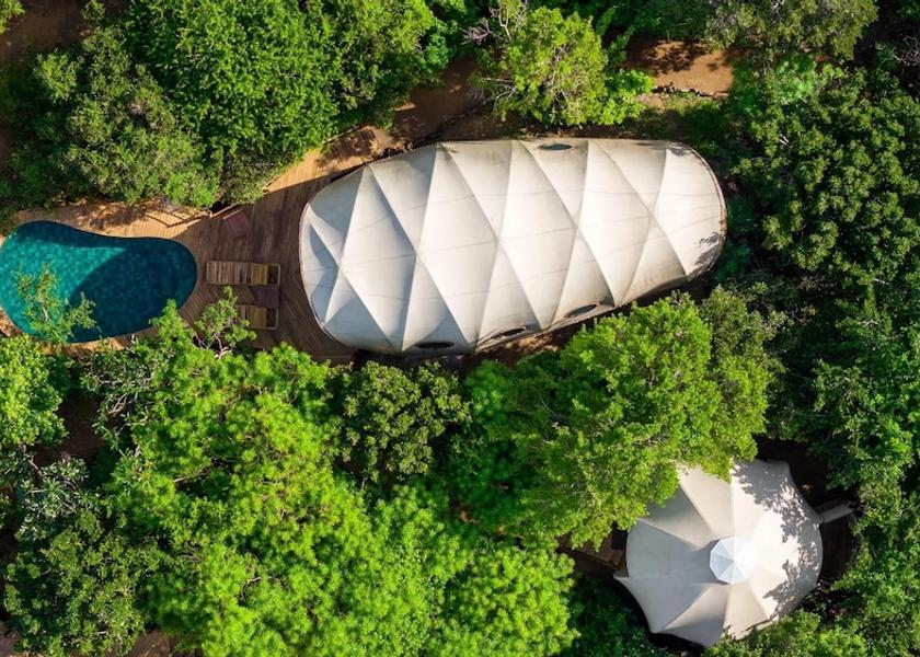 Hambantota District Tissamaharama Room