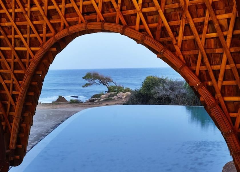 Hambantota District Tissamaharama Pool