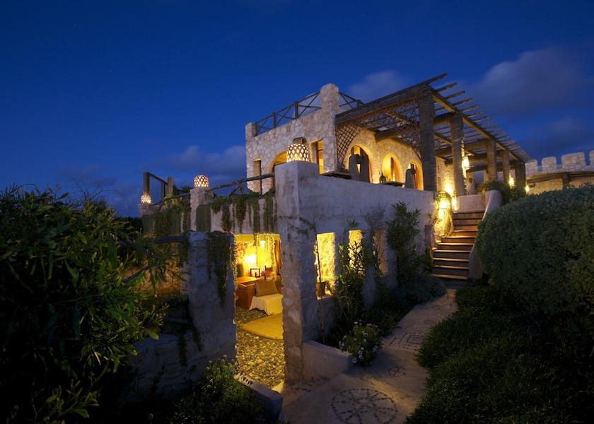 Marrakech-Safi Akermoud Front of property - evening/night