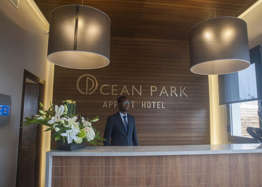  Casablanca Reception