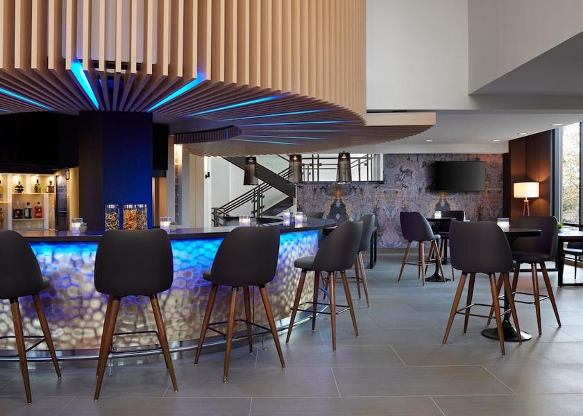 Quebec Sherbrooke Bar