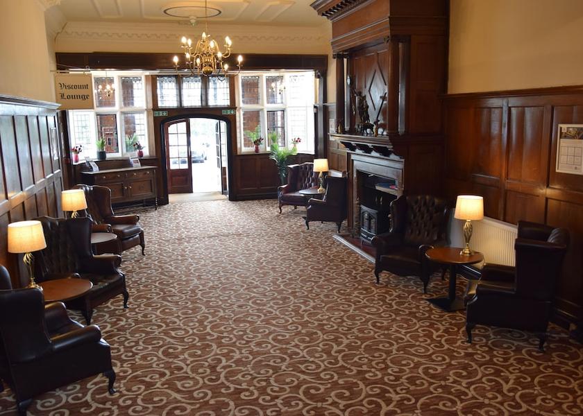 England Horley Reception