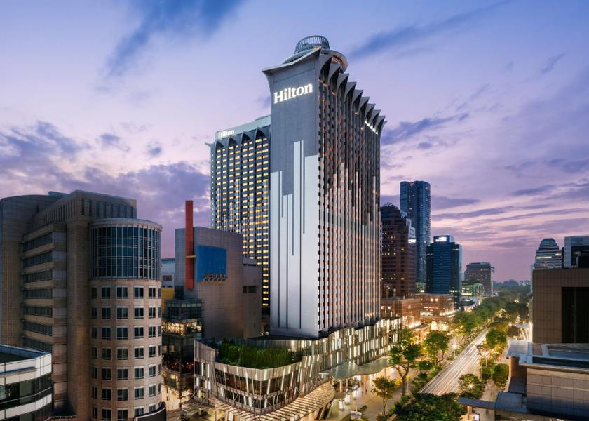  Singapore Hotel Exterior