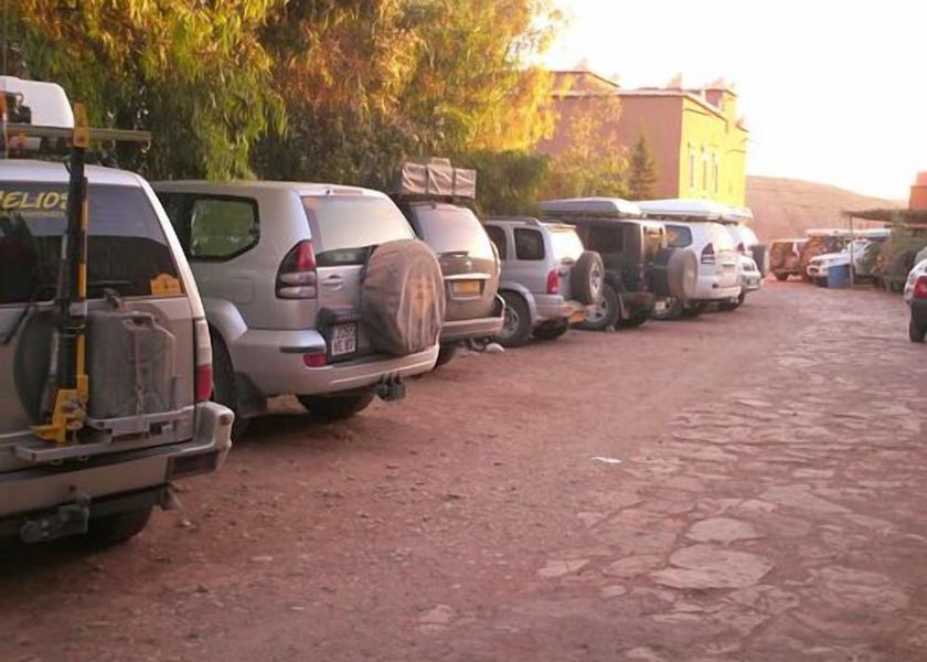 Drâa-Tafilalet Aït Benhaddou Parking