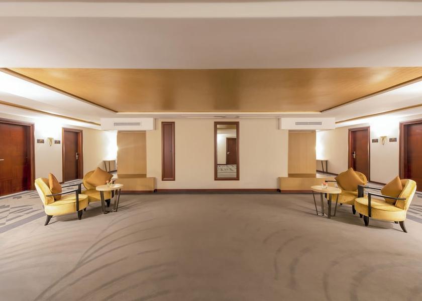  Casablanca Lobby