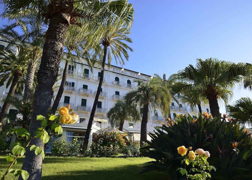 Liguria Sanremo Exterior Detail