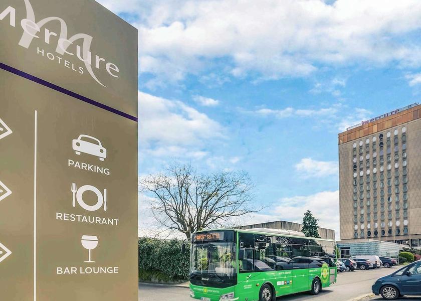 Ile-de-France Rungis Sports Bar