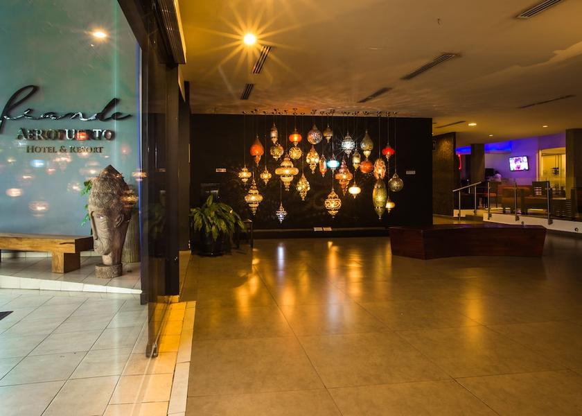 Panama Tocumen Interior Entrance