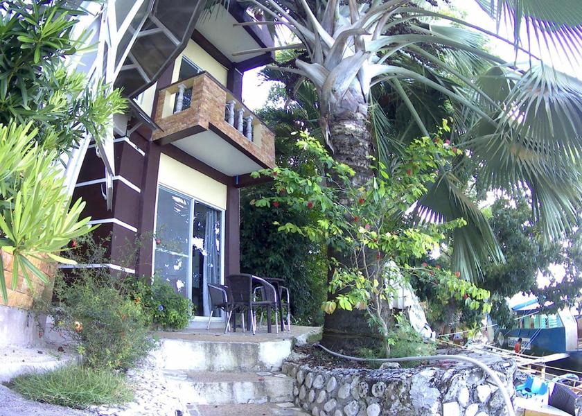 Central Visayas Oslob Hotel Exterior