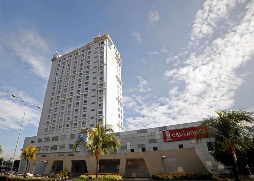  Pasay Hotel Exterior