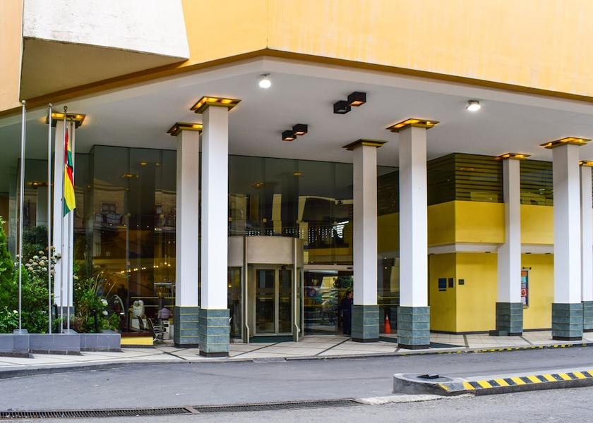 La Paz La Paz Facade