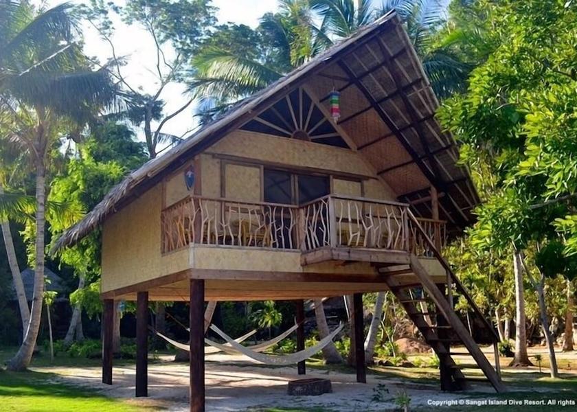 Mimaropa Coron Exterior Detail
