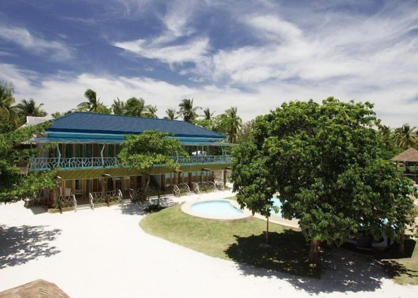  Daanbantayan Exterior Detail