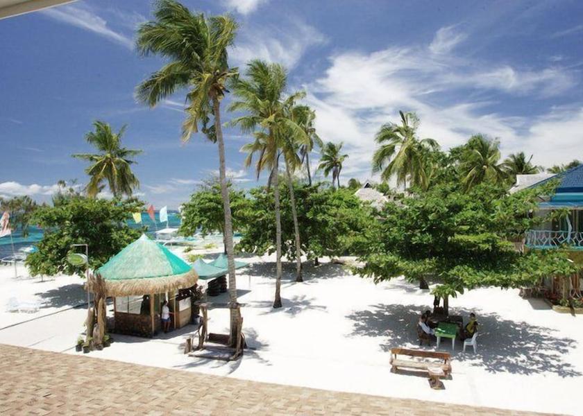  Daanbantayan Exterior Detail