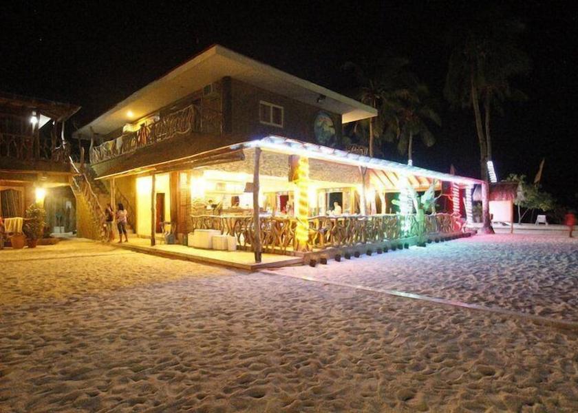  Daanbantayan Exterior Detail