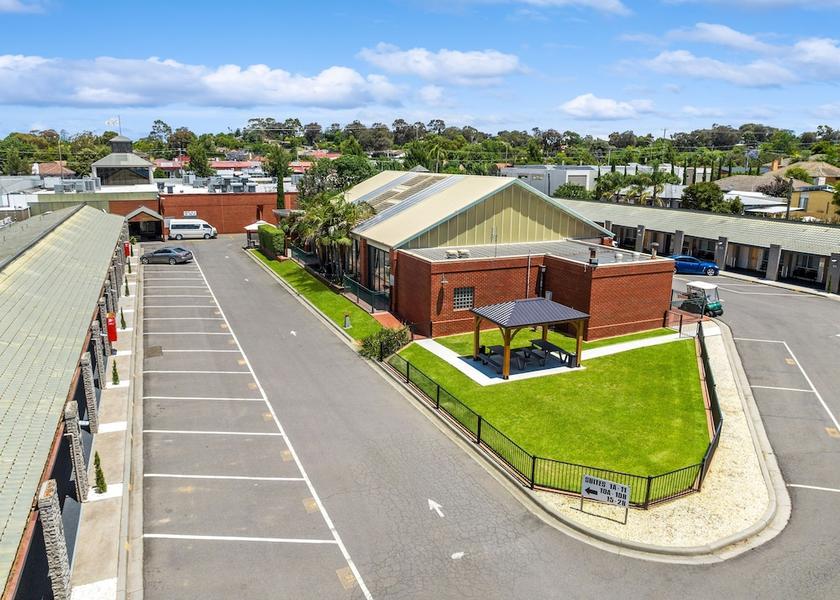 Victoria Bendigo Exterior Detail