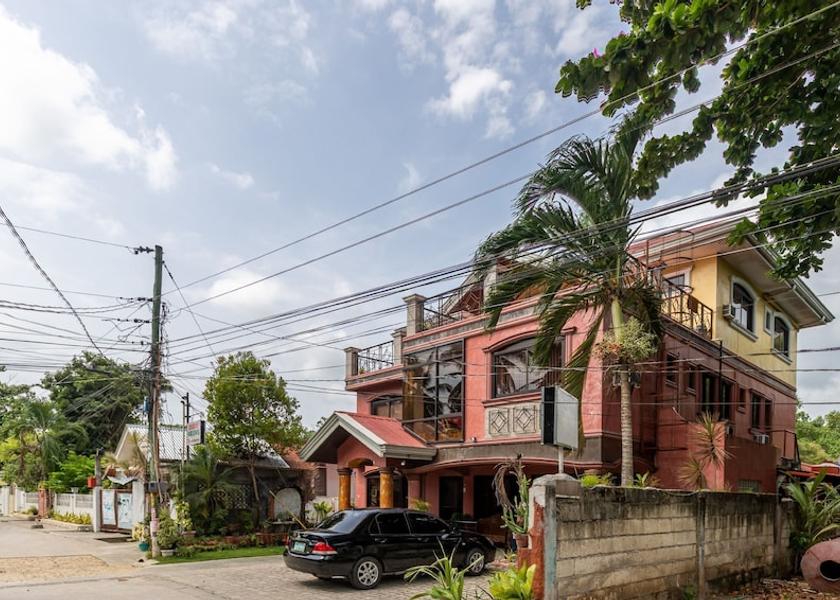 Central Visayas Dauis Front of property