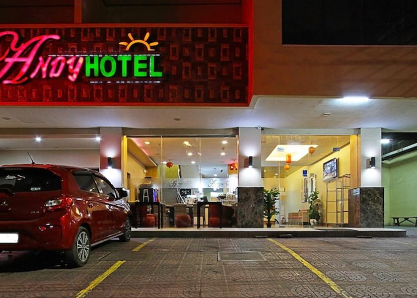 Central Visayas Mandaue Front of property - evening/night