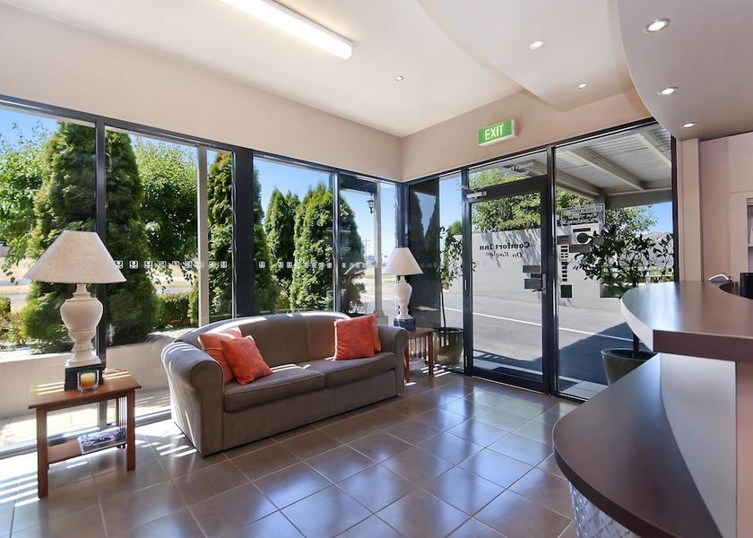 Victoria Warrnambool Reception