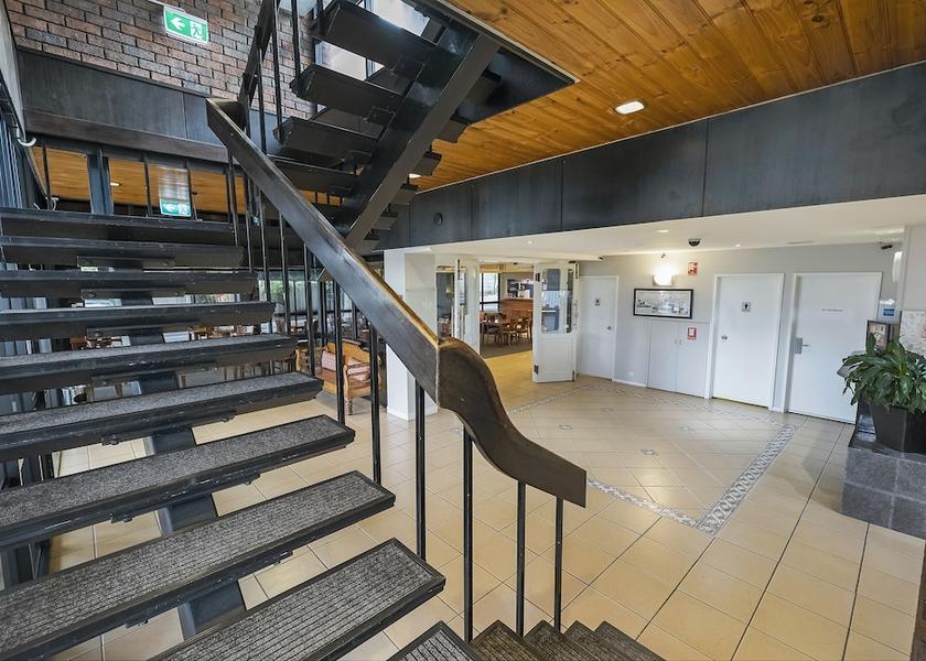 Victoria Warrnambool Reception