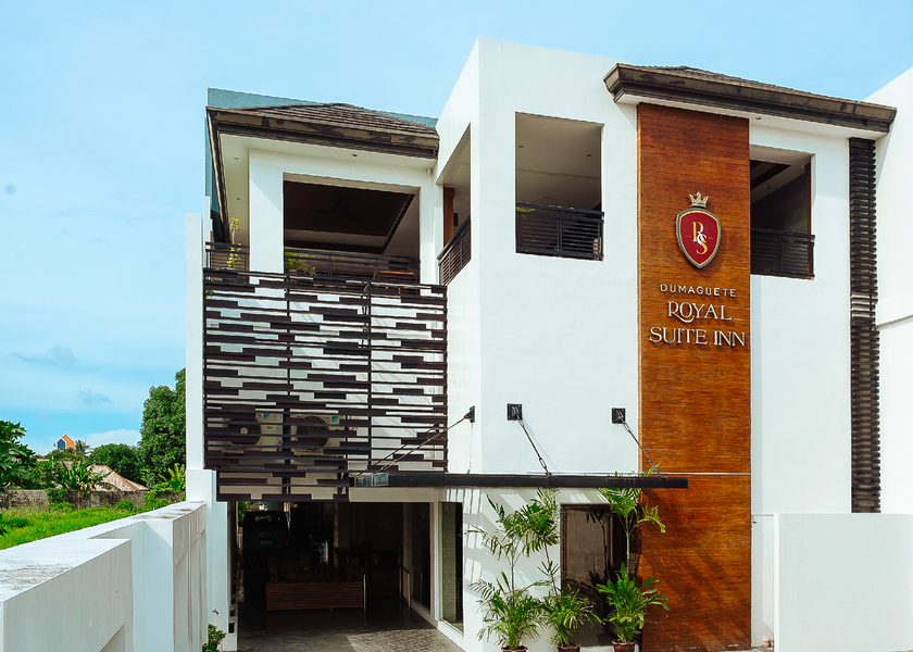 Central Visayas Dumaguete Hotel Exterior