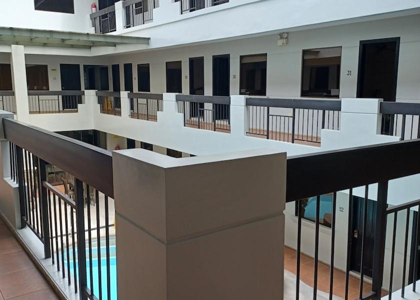 Central Luzon Angeles City Terrace/patio
