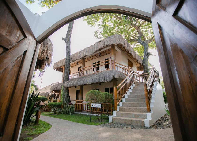  Zamboanguita Exterior Detail