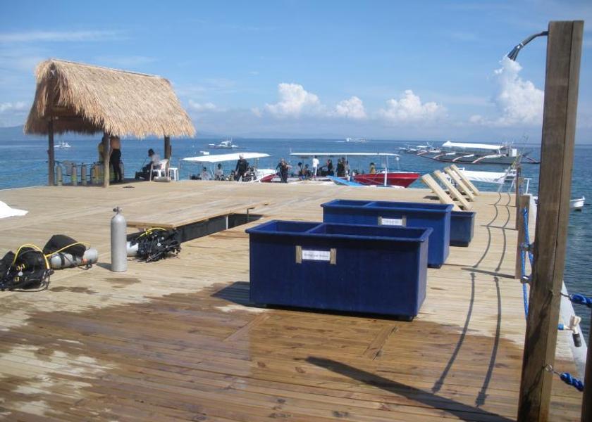  Puerto Galera facilities