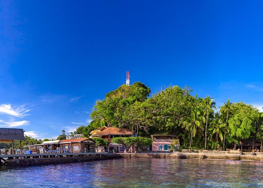 Puerto Galera exterior view