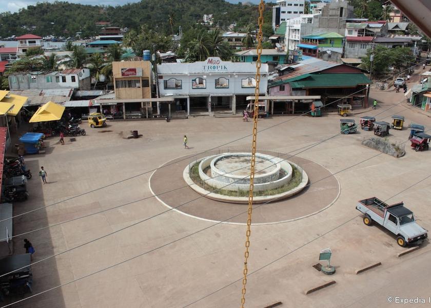Mimaropa Coron Property grounds