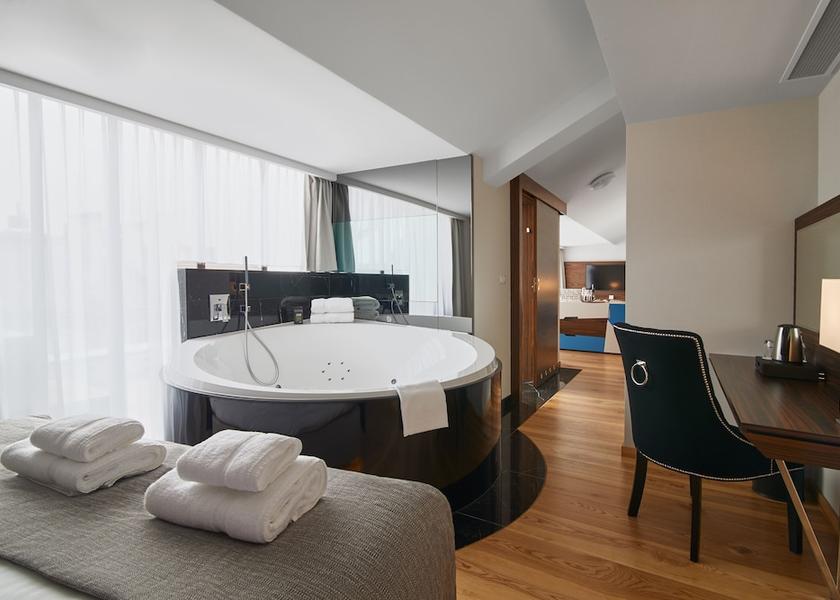 Lesser Poland Voivodeship Krakow Room
