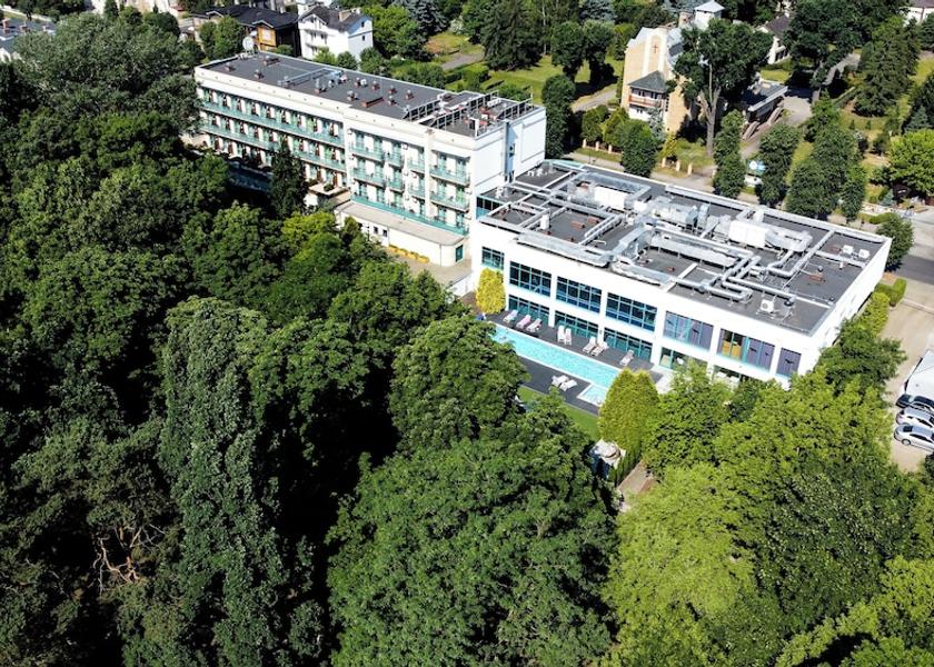 Kuyavian-Pomeranian Voivodeship Ciechocinek Facade