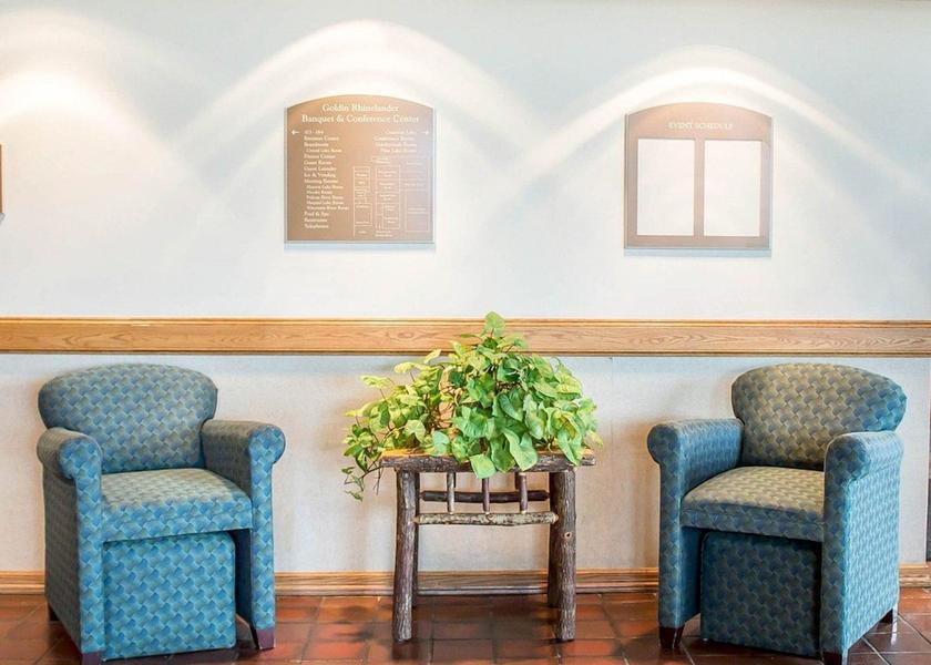 Wisconsin Rhinelander Lobby