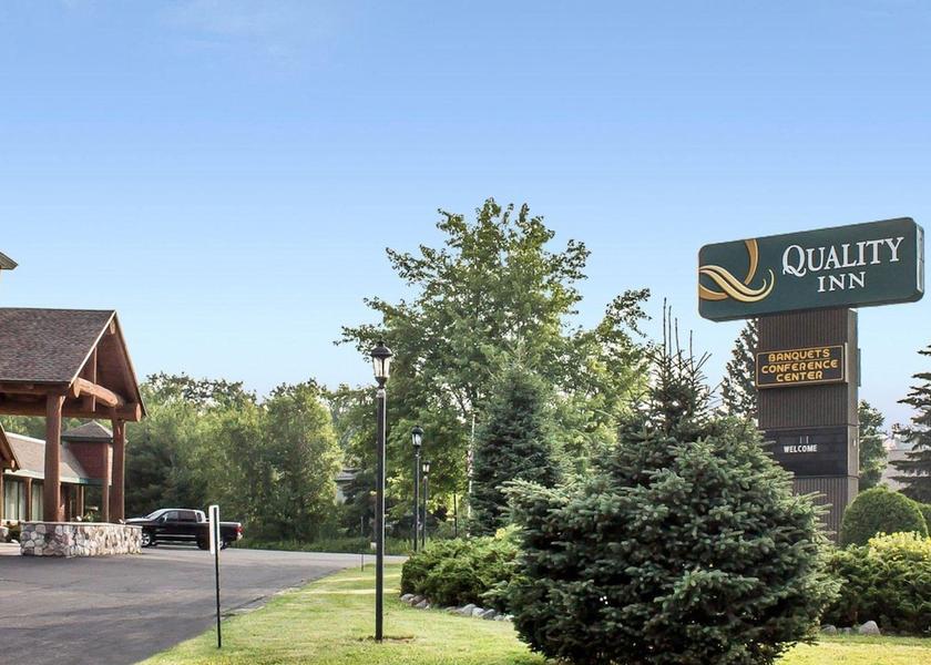 Wisconsin Rhinelander Exterior Detail