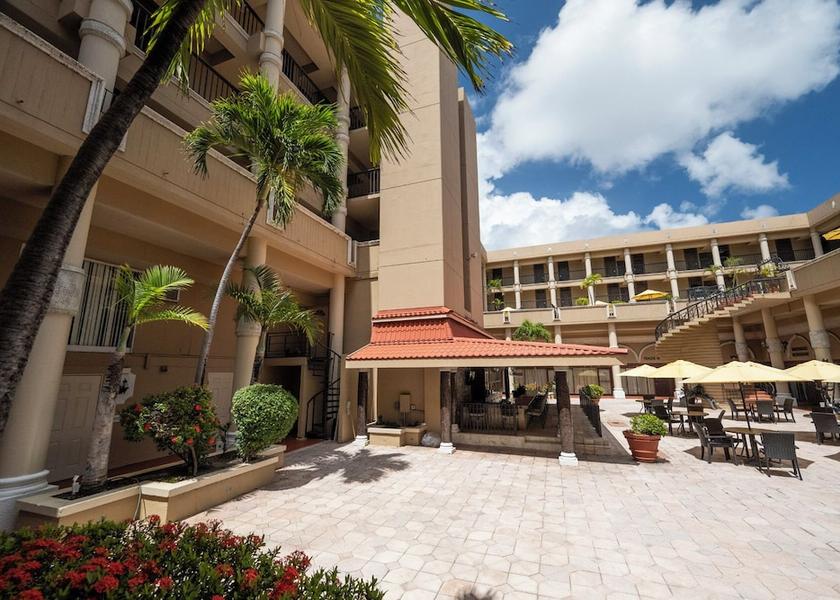  St. Thomas Courtyard