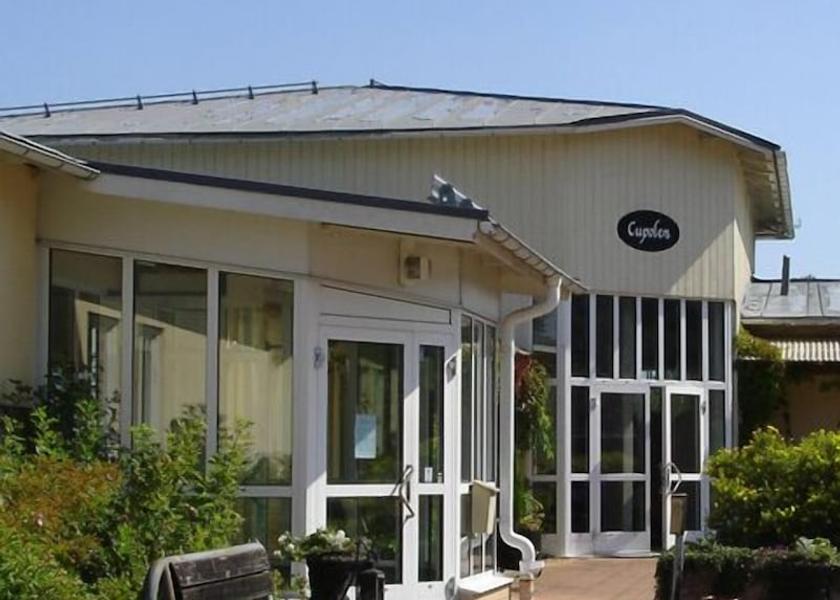 Orebro County Nora Exterior Detail