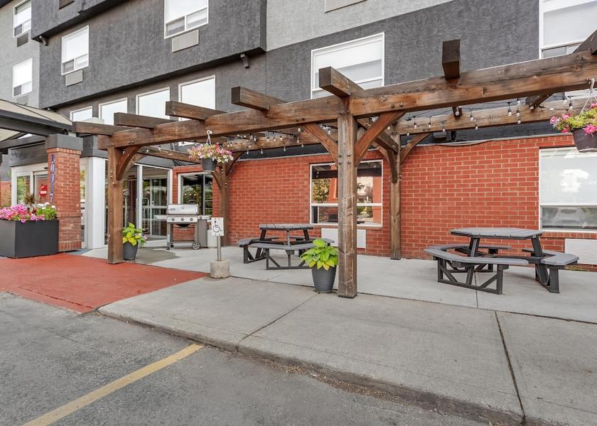 Alberta Edmonton Amenity